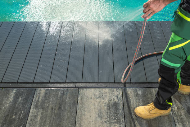 Best Roof Pressure Washing  in Ashaway, RI